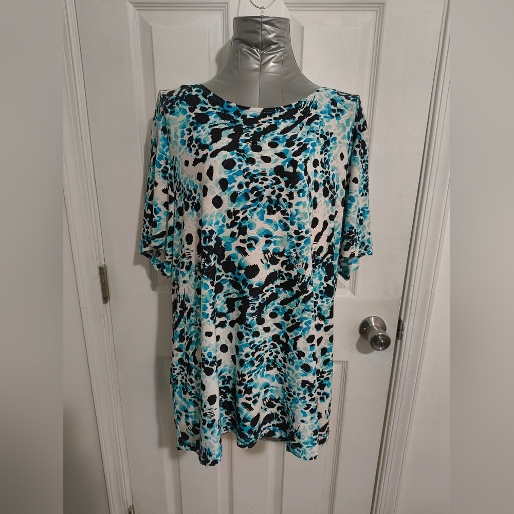 JM Collection Blue and Black Patterned Top 35